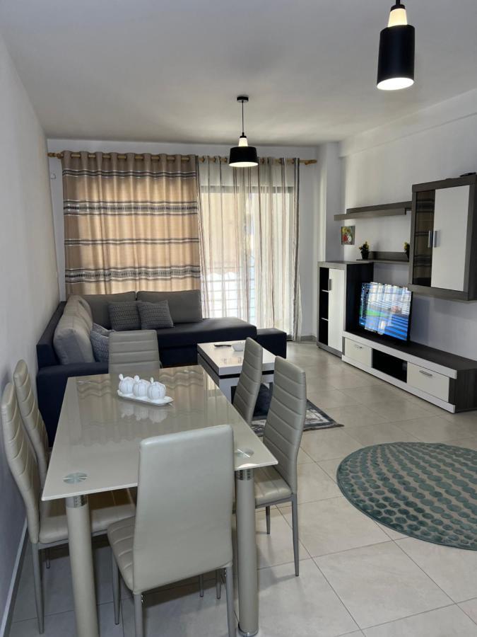 Marinela Apartment ティラナ エクステリア 写真